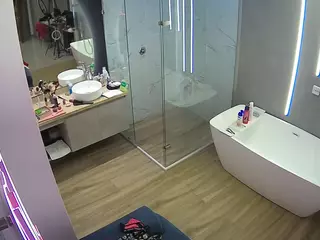 Casa Salsa Bathroom 2's Live Sex Cam Show