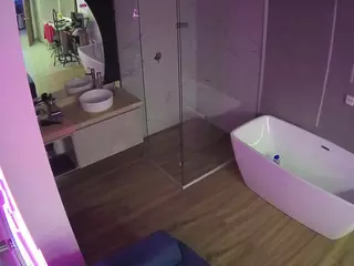 Casa Salsa Bathroom 2's Live Sex Cam Show