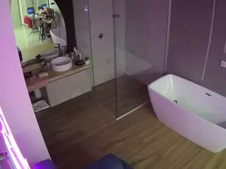 Casa Salsa Bathroom 2's Live Sex Cam Show