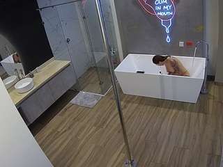 Voyeurcam-casa-salsa-bathroom-3