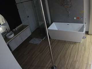 Voyeurcam-casa-salsa-bathroom-3