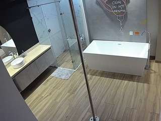 camsoda voyeurcam-casa-salsa-bathroom-3