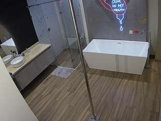 Shinoa camsoda voyeurcam-casa-salsa-bathroom-3