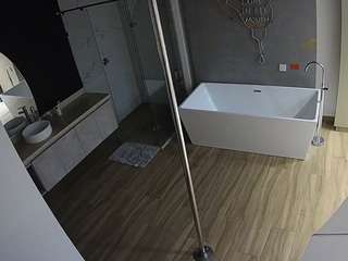 Sharonlee001 camsoda voyeurcam-casa-salsa-bathroom-3