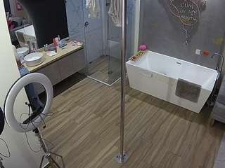 voyeurcam-casa-salsa-bathroom-3