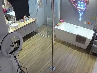 voyeurcam-casa-salsa-bathroom-3