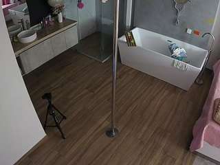 voyeurcam-casa-salsa-bathroom-3