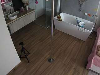 voyeurcam-casa-salsa-bathroom-3