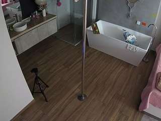 voyeurcam-casa-salsa-bathroom-3