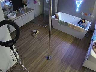 voyeurcam-casa-salsa-bathroom-3 from camsoda