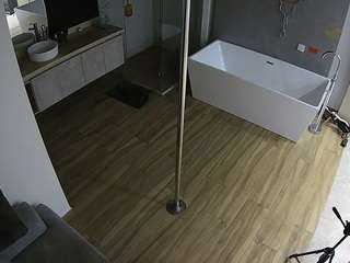 voyeurcam-casa-salsa-bathroom-3