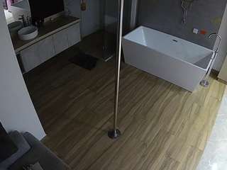 voyeurcam-casa-salsa-bathroom-3