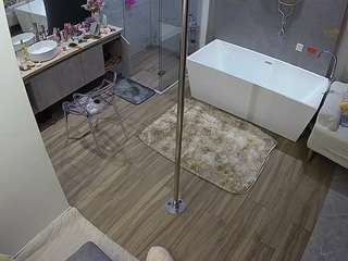 voyeurcam-casa-salsa-bathroom-3