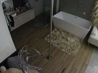 voyeurcam-casa-salsa-bathroom-3