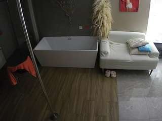voyeurcam-casa-salsa-bathroom-3