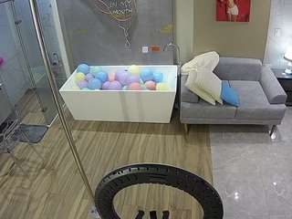 voyeurcam-casa-salsa-bathroom-3