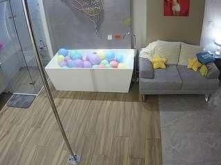 voyeurcam-casa-salsa-bathroom-3 live cam profile