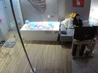 voyeurcam-casa-salsa-bathroom-3 live cam profile