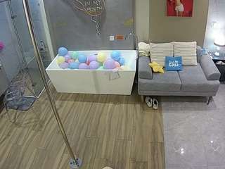 voyeurcam-casa-salsa-bathroom-3