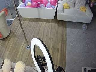 voyeurcam-casa-salsa-bathroom-3