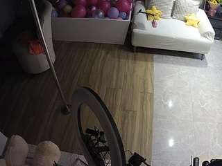 voyeurcam-casa-salsa-bathroom-3