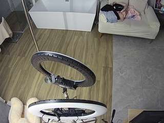 voyeurcam-casa-salsa-bathroom-3