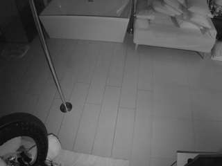 voyeurcam-casa-salsa-bathroom-3