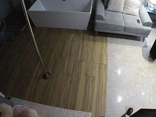 Este modelo está ao vivo agora. voyeurcam-casa-salsa-bathroom-3