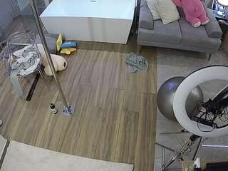 voyeurcam-casa-salsa-bathroom-3