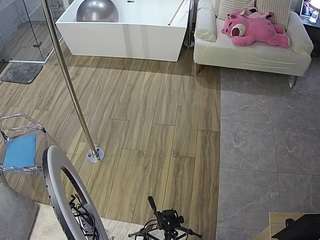 voyeurcam-casa-salsa-bathroom-3