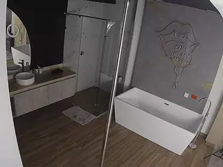 Casa Salsa Bathroom 3's Live Sex Cam Show