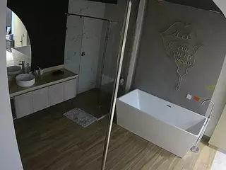 Casa Salsa Bathroom 3's Live Sex Cam Show