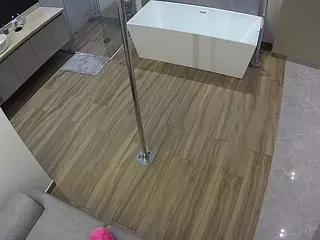 Casa Salsa Bathroom 3's Live Sex Cam Show