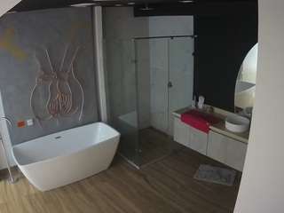 voyeurcam-casa-salsa-bathroom-4 Xharmsterlive camsoda