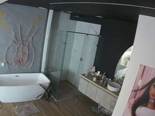 voyeurcam-casa-salsa-bathroom-4