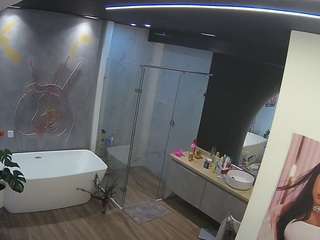 voyeurcam-casa-salsa-bathroom-4