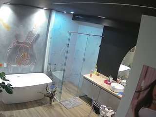 voyeurcam-casa-salsa-bathroom-4