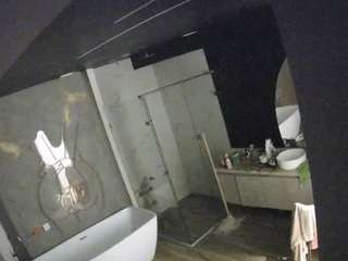 voyeurcam-casa-salsa-bathroom-4 camsoda