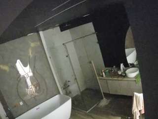voyeurcam-casa-salsa-bathroom-4 camsoda
