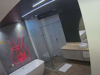 voyeurcam-casa-salsa-bathroom-4