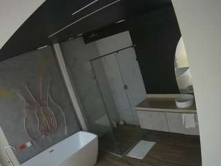 voyeurcam-casa-salsa-bathroom-4