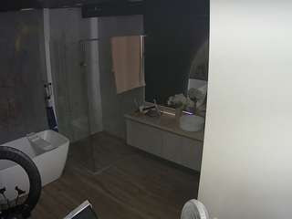 voyeurcam-casa-salsa-bathroom-4 webcam
