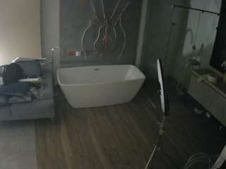 voyeurcam-casa-salsa-bathroom-4