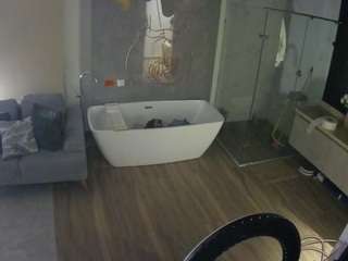 voyeurcam-casa-salsa-bathroom-4