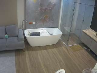 voyeurcam-casa-salsa-bathroom-4