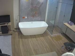 voyeurcam-casa-salsa-bathroom-4