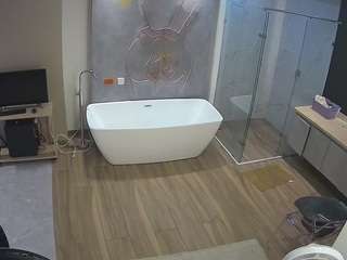 voyeurcam-casa-salsa-bathroom-4