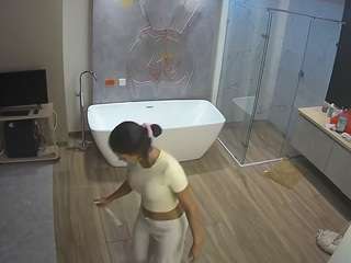 voyeurcam-casa-salsa-bathroom-4 webcam model