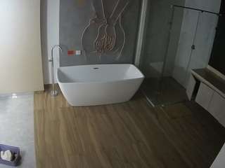 Ten model jest teraz na żywo. voyeurcam-casa-salsa-bathroom-4