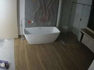 Questo modello è in diretta ora. voyeurcam-casa-salsa-bathroom-4